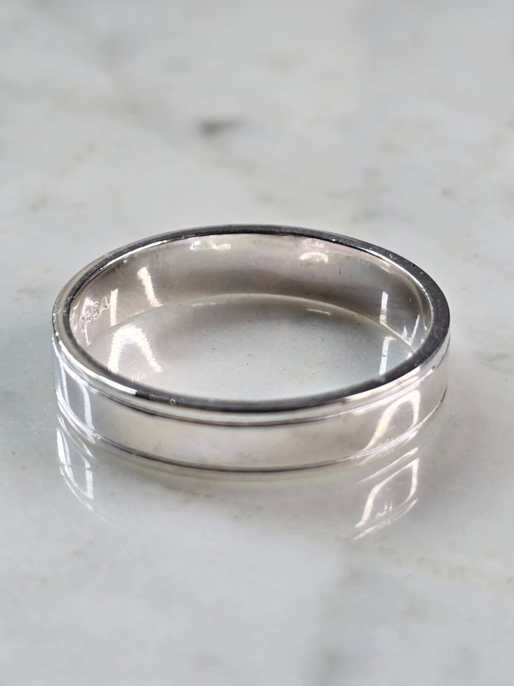 Mens Sterling Silver Wedding Band Ring 5.2g E2340